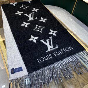 Louis Vuitton Reversible Monogram Scarf
